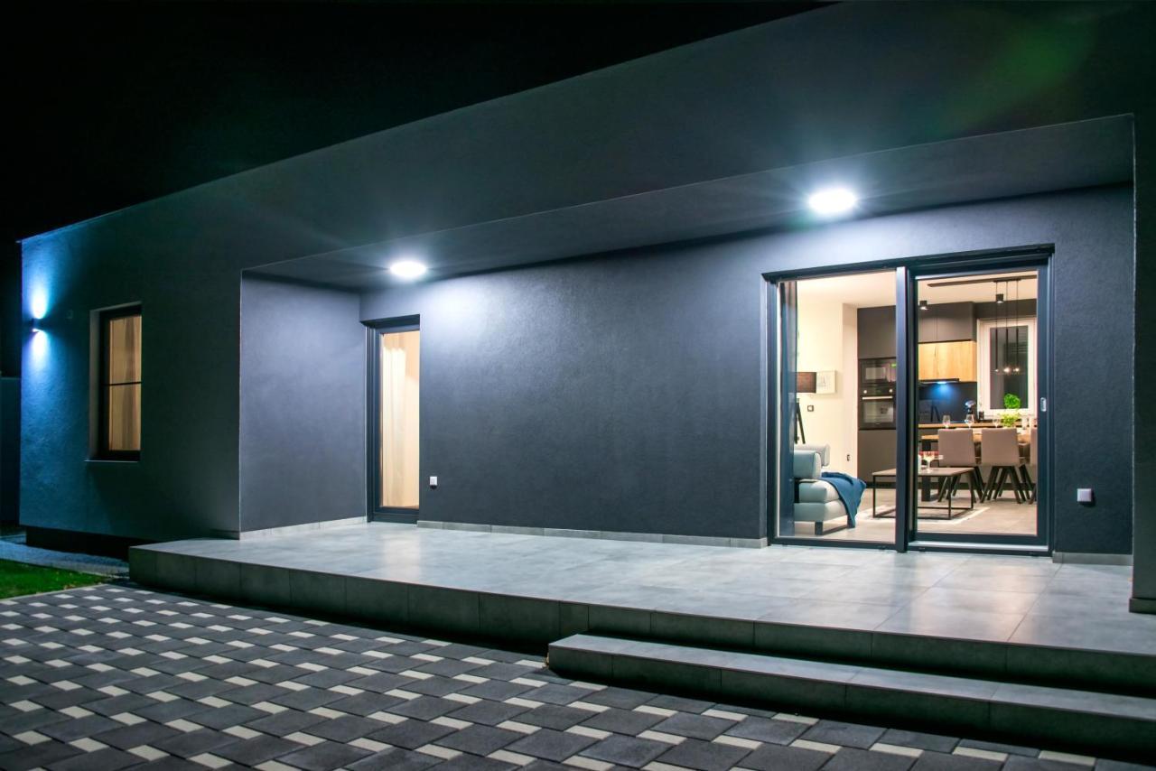 K Relax Place, Varazdinske Toplice, Modern Home With Sauna, Jacuzzi, Wifi Exterior foto